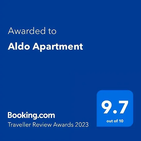 Apartment Aldo Tirana