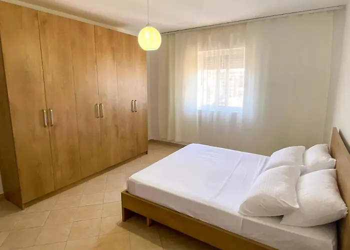 Apartment Aldo Tirana